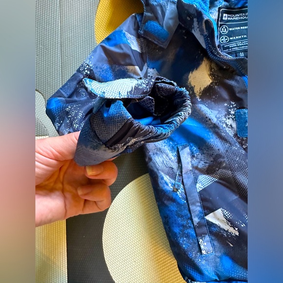 Snow suit - Picture 3 of 6